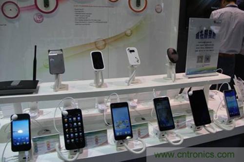 圖2：基于聯(lián)芯雙核/四核平臺的多款智能終端機(jī)型閃亮登場。