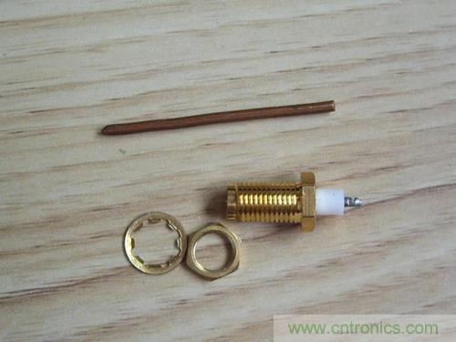 最簡(jiǎn)單使用的天線&mdash;&mdash;罐頭天線，可做正饋大鍋饋源！ 