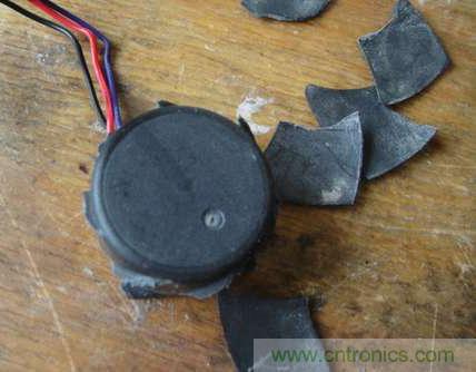 想減少電費嗎？DIY一個迷你風力發(fā)電機吧