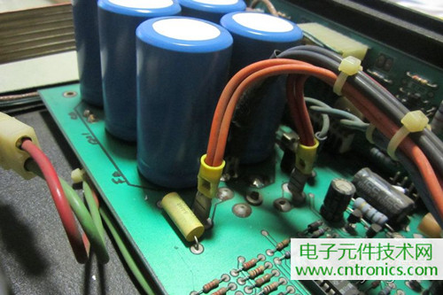 用料很給力！專業(yè)后級(jí)功放美國(guó)高峰FA1201拆解