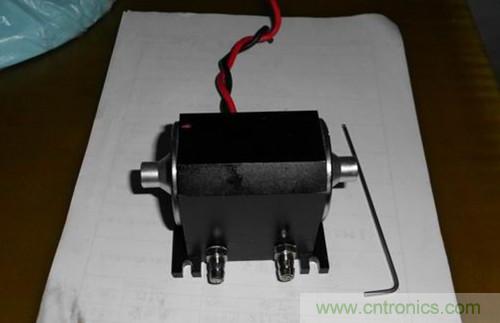 這貨一萬三？50W半導(dǎo)體激光模塊拆解