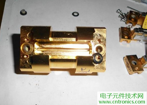 這貨一萬三？50W半導(dǎo)體激光模塊拆解