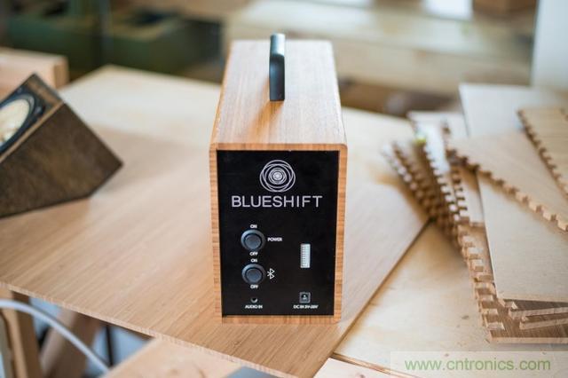 超級(jí)電容器電池橫空出世