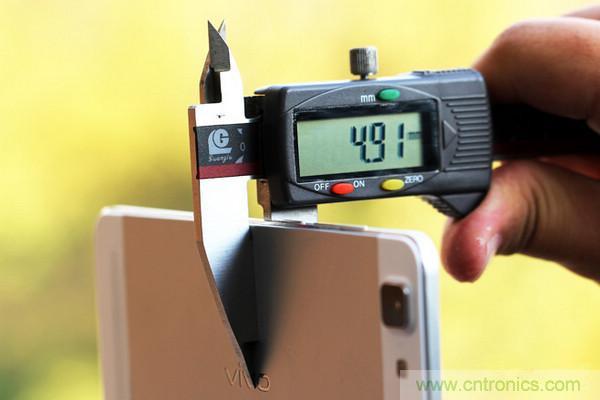 有圖有真相！暴拆VIVO X5 MAX,揭秘&ldquo;最薄之謎&rdquo;