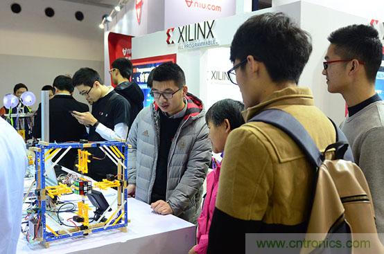 由十余款創(chuàng)客設(shè)計看FPGA如何在智能硬件界&ldquo;大展拳腳&rdquo;？