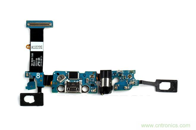 Galaxy Note5拆解，與S系列差距日漸模糊