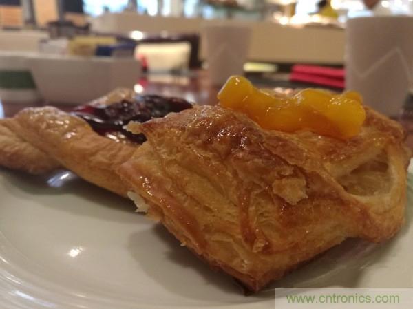 新旗艦Mate 8全評測：橫空出世！能否延續(xù)一機(jī)難求？