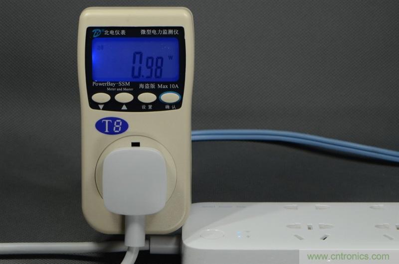 做工怒贊 神秘芯片！小米智能插線板拆解、評測