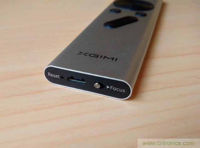 無屏電視時代已然來臨，客廳你做好準(zhǔn)備了嗎？