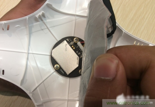 真飛機(jī)拆不著，那就來拆拆無人機(jī)&ldquo;鼻祖&rdquo;大疆吧！