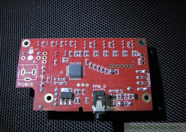 無人機 DIY 制作全過程，酷得不要不要的！