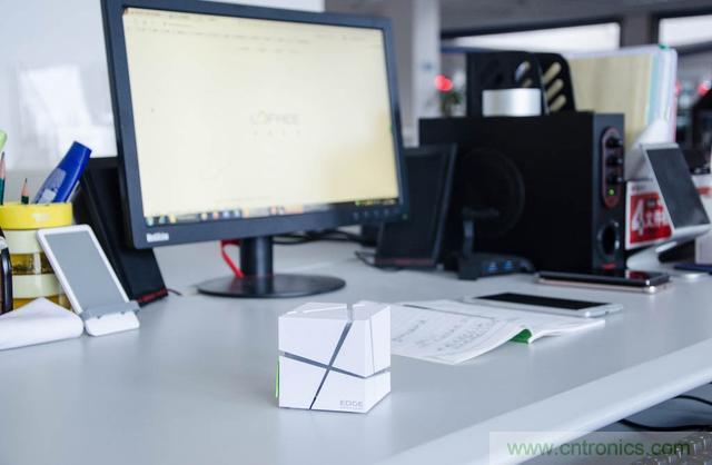 洛斐創(chuàng)意藍(lán)牙音箱，光與建筑點(diǎn)綴生活