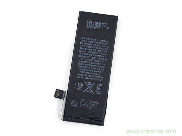 有什么地方?jīng)]有變？iPhone SE真機(jī)拆解