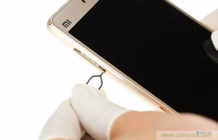 小米手機4S超詳細拆解:內(nèi)外硬件大升級