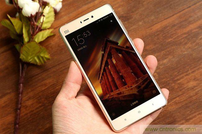 小米手機4S超詳細拆解:內(nèi)外硬件大升級