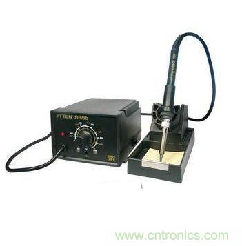 【導(dǎo)讀】電烙鐵作為電子工程師最常用的焊接工具，用好電烙鐵將會(huì)為我們的工作節(jié)省不少的時(shí)間。本文將通過(guò)準(zhǔn)備工作、焊前處理、焊接技術(shù)對(duì)電烙鐵的使用進(jìn)行詳細(xì)說(shuō)明，當(dāng)然還有非常關(guān)鍵的焊接技巧。  　　一、準(zhǔn)備工作  　　1.新烙鐵使用前，應(yīng)用細(xì)砂紙將烙鐵頭打光亮，通電燒熱，蘸上松香后用烙鐵頭刃面接觸焊錫絲，使烙鐵頭上均勻地鍍上一層錫。這樣做，可以便于焊接和防止烙鐵頭表面氧化。舊的烙鐵頭如嚴(yán)重氧化而發(fā)黑，可用鋼挫挫去表層氧化物，使其露出金屬光澤后，重新鍍錫，才能使用。 1 　　電烙鐵要用220V交流電源，使用時(shí)要特別注意安全。應(yīng)認(rèn)真做到以下幾點(diǎn)：  　　電烙鐵插頭最好使用三極插頭。要使外殼妥善接地。  　　使用前，應(yīng)認(rèn)真檢查電源插頭、電源線(xiàn)有無(wú)損壞。并檢查烙鐵頭是否松動(dòng)。  　　電烙鐵使用中，不能用力敲擊。要防止跌落。烙鐵頭上焊錫過(guò)多時(shí)，可用布擦掉。不可亂甩，以防燙傷他人。  　　焊接過(guò)程中，烙鐵不能到處亂放。不焊時(shí)，應(yīng)放在烙鐵架上。注意電源線(xiàn)不可搭在烙鐵頭上，以防燙壞絕緣層而發(fā)生事故。  　　使用結(jié)束后，應(yīng)及時(shí)切斷電源，拔下電源插頭。冷卻后，再將電烙鐵收回工具箱。  　　2、焊錫和助焊劑  　　焊接時(shí)，還需要焊錫和助焊劑。  　?。?）焊錫：焊接電子元件，一般采用有松香芯的焊錫絲。這種焊錫絲，熔點(diǎn)較低，而且內(nèi)含松香助焊劑，使用極為方便。  　?。?）助焊劑：常用的助焊劑是松香或松香水（將松香溶于酒精中）。使用助焊劑，可以幫助清除金屬表面的氧化物，利于焊接，又可保護(hù)烙鐵頭。焊接較大元件或?qū)Ь€(xiàn)時(shí)，也可采用焊錫膏。但它有一定腐蝕性，焊接后應(yīng)及時(shí)清除殘留物。  　　3、輔助工具  　　為了方便焊接操作常采用尖嘴鉗、偏口鉗、鑷子和小刀等做為輔助工具。應(yīng)學(xué)會(huì)正確使用這些工具。  　　尖嘴鉗 偏口鉗 鑷子 小刀 　　二、焊前處理  　　焊接前，應(yīng)對(duì)元件引腳或電路板的焊接部位進(jìn)行焊前處理。  　　1、清除焊接部位的氧化層  　　可用斷鋸條制成小刀。刮去金屬引線(xiàn)表面的氧化層，使引腳露出金屬光澤。  　　印刷電路板可用細(xì)紗紙將銅箔打光后，涂上一層松香酒精溶液。  　　2、元件鍍錫  　　在刮凈的引線(xiàn)上鍍錫?？蓪⒁€(xiàn)蘸一下松香酒精溶液后，將帶錫的熱烙鐵頭壓在引線(xiàn)上，并轉(zhuǎn)動(dòng)引線(xiàn)。即可使引線(xiàn)均勻地鍍上一層很薄的錫層。導(dǎo)線(xiàn)焊接前，應(yīng)將絕緣外皮剝?nèi)?，再?jīng)過(guò)上面兩項(xiàng)處理，才能正式焊接。若是多股金屬絲的導(dǎo)線(xiàn)，打光后應(yīng)先擰在一起，然后再鍍錫。  　　刮去氧化層 均勻鍍上一層錫 　　三、焊接技術(shù)  　　做好焊前處理之后，就可正式進(jìn)行焊接。  　　1、焊接方法。  　　焊接 檢查 剪短  　?。?）右手持電烙鐵。左手用尖嘴鉗或鑷子夾持元件或?qū)Ь€(xiàn)。焊接前，電烙鐵要充分預(yù)熱。烙鐵頭刃面上要吃錫，即帶上一定量焊錫。  　?。?）將烙鐵頭刃面緊貼在焊點(diǎn)處。電烙鐵與水平面大約成60℃角。以便于熔化的錫從烙鐵頭上流到焊點(diǎn)上。烙鐵頭在焊點(diǎn)處停留的時(shí)間控制在2～3秒鐘。  　?。?）抬開(kāi)烙鐵頭。左手仍持元件不動(dòng)。待焊點(diǎn)處的錫冷卻凝固后，才可松開(kāi)左手。  　?。?）用鑷子轉(zhuǎn)動(dòng)引線(xiàn)，確認(rèn)不松動(dòng)，然后可用偏口鉗剪去多余的引線(xiàn)。  　　2、焊接質(zhì)量  　　焊接時(shí)，要保證每個(gè)焊點(diǎn)焊接牢固、接觸良好。要保證焊接質(zhì)量。  　　良好的焊點(diǎn)應(yīng)是錫點(diǎn)光亮，圓滑而無(wú)毛刺，錫量適中。錫和被焊物融合牢固。不應(yīng)有虛焊和假焊。  　　虛焊是焊點(diǎn)處只有少量錫焊住，造成接觸不良，時(shí)通時(shí)斷。假焊是指表面上好像焊住了，但實(shí)際上并沒(méi)有焊上，有時(shí)用手一拔，引線(xiàn)就可以從焊點(diǎn)中拔出。這兩種情況將給電子制作的調(diào)試和檢修帶來(lái)極大的困難。只有經(jīng)過(guò)大量的、認(rèn)真的焊接實(shí)踐，才能避免這兩種情況。  　　焊接電路板時(shí)，一定要控制好時(shí)間。太長(zhǎng)，電路板將被燒焦，或造成銅箔脫落。從電路板上拆卸元件時(shí)，可將電烙鐵頭貼在焊點(diǎn)上，待焊點(diǎn)上的錫熔化后，將元件拔出。  　　焊接時(shí)候助焊劑（松香和焊油）是關(guān)鍵，新鮮的松香和無(wú)腐蝕性的焊油可以幫助你很好的完成焊接，而且可以讓表面光潔漂亮，使用的時(shí)候可以多用點(diǎn)助焊劑  焊接技巧也是關(guān)鍵  　　在維修制作過(guò)程中，焊接工作是必不可少的。它不但要求將元件固定在電路板上，而且要求焊點(diǎn)必須牢固、圓滑，所以焊接技術(shù)的好壞直接影響到電子制作的成功與否，因此焊接技術(shù)是每一個(gè)電子制作愛(ài)好者必須掌握的基本功，現(xiàn)在將焊接的要點(diǎn)介紹一下：  　　1. 電烙鐵的選擇  　　電烙鐵的功率應(yīng)由焊接點(diǎn)的大小決定，焊點(diǎn)的面積大，焊點(diǎn)的散熱速度也快，所以選用的電烙鐵功率也應(yīng)該大些。一般電烙鐵的功率有20W 25W 30W 35W 50W 等等。選用30W左右的功率比較合適。  　　電烙鐵經(jīng)過(guò)長(zhǎng)時(shí)間使用后，烙鐵頭部會(huì)生成一層氧化物，這時(shí)它就不容易吃錫，這時(shí)可以用銼刀銼掉氧化層，將烙鐵通電后等烙鐵頭部微熱時(shí)插入松香，涂上焊錫即可繼續(xù)使用，新買(mǎi)來(lái)的電烙鐵也必須先上錫然后才能使用。  　　2. 焊錫和助焊劑  　　選用低熔點(diǎn)的焊錫絲和沒(méi)有腐蝕性的助焊劑，比如松香，不宜采用工業(yè)焊錫和有腐蝕性的酸性焊油，最好采用含有松香的焊錫絲，使用起來(lái)非常方便。  　　3． 焊接方法  　　元件必須清潔和鍍錫，電子元件在保存中，由于空氣氧化的作用，元件引腳上附有一層氧化膜，同時(shí)還有其它污垢，焊接前可用小刀刮掉氧化膜，并且立即涂上一層焊錫（俗稱(chēng)搪錫），然后再進(jìn)行焊接。經(jīng)過(guò)上述處理后元件容易焊牢，不容易出現(xiàn)虛焊現(xiàn)象。 焊接的溫度和焊接的時(shí)間  　　焊接時(shí)應(yīng)使電烙鐵的溫度高于焊錫的溫度，但也不能太高，以烙鐵頭接觸松香剛剛冒煙為好。焊接時(shí)間太短，焊點(diǎn)的溫度過(guò)低，焊點(diǎn)融化不充分，焊點(diǎn)粗糙容易造成虛焊，反之焊接時(shí)間過(guò)長(zhǎng)，焊錫容易流淌，并且容易使元件過(guò)熱損壞元件。  　　焊接點(diǎn)的上錫數(shù)量  　　焊接點(diǎn)上的焊錫數(shù)量不能太少，太少了焊接不牢，機(jī)械強(qiáng)度也太差。而太多容易造成外觀一大堆而內(nèi)部未接通。焊錫應(yīng)該剛好將焊接點(diǎn)上的元件引腳全部浸沒(méi)，輪廓隱約可見(jiàn)為好。  　　注意烙鐵和焊接點(diǎn)的位置  　　初學(xué)者在焊接時(shí)，一般將電烙鐵在焊接處來(lái)回移動(dòng)或者用力擠壓，這種方法是錯(cuò)誤的。正確的方法是用電烙鐵的搪錫面去接觸焊接點(diǎn)，這樣傳熱面積大，焊接速度快。  　　4.焊接后的檢查  　　焊接結(jié)束后必須檢查有無(wú)漏焊、虛焊以及由于焊錫流淌造成的元件短路。虛焊較難發(fā)現(xiàn)，可用鑷子夾住元件引腳輕輕拉動(dòng)，如發(fā)現(xiàn)搖動(dòng)應(yīng)立即補(bǔ)焊  　　電烙鐵的基本使用方法之二：  　　電烙鐵是電子焊接中最常用的工具，作用是將電能轉(zhuǎn)換成熱能對(duì)焊接點(diǎn)部位進(jìn)行加熱焊接，其是否成功很大一部分是看對(duì)它的操控怎么樣了，因此某種角度上來(lái)說(shuō)電烙鐵的使用依靠的是一種手法感覺(jué)。  　　一般來(lái)說(shuō)，電烙鐵的功率越大，熱量越大，烙鐵頭的溫度也就越高。一般的晶體管、集成電路電子元器件焊接選用20W的內(nèi)熱式電烙鐵足夠了，功率過(guò)大容易燒壞元件，因?yàn)槎O管、三極管結(jié)點(diǎn)溫度超過(guò) 200℃就會(huì)燒壞。但以搭棚焊為主的膽機(jī)制作中，電烙鐵功率要大些，可在35W-45W中選擇，甚至可以更大。  　　值得注意的是，線(xiàn)路焊接時(shí)，時(shí)間不能太長(zhǎng)也不能太短，時(shí)間過(guò)長(zhǎng)也容易損壞，而時(shí)間太短焊錫則不能充分融化，造成焊點(diǎn)不光滑不牢固，還可能產(chǎn)生虛焊，一般來(lái)說(shuō)最恰當(dāng)?shù)臅r(shí)間必須在1.5s～4s內(nèi)完成。  　　焊錫是一種易熔金屬，最常用的一般是焊錫絲。焊錫的作用是使元件引腳與印刷電路板的連接點(diǎn)連接在一起，焊錫的選擇對(duì)焊接質(zhì)量有很大的影響?，F(xiàn)在最常用的一般是含松香焊錫絲，但細(xì)分起來(lái)也頗有講究，其中真正不摻水份的含銀焊錫絲當(dāng)然是上等品了。  　　另外值得一提的是吸錫器，其對(duì)于新手來(lái)說(shuō)十分實(shí)用，初次使用電烙鐵總是容易將焊錫弄得到處都是，吸錫器則可以幫你把電路板上多余的焊錫處理掉。另外，吸錫器在拆除多腳集成電路器件時(shí)十分奏效有用，它能將焊點(diǎn)全部吸掉，而對(duì)于能熟練使用烙鐵的人來(lái)說(shuō)就完全沒(méi)有必要了，用烙鐵完全可以代替其功能，將焊點(diǎn)熔掉就可以很容易的將元件取出。  　　焊接前，應(yīng)對(duì)元件引腳或電路板的焊接部位進(jìn)行焊前處理。  　　清除焊接部位的氧化層----可用斷鋸條制成小刀，刮去金屬引線(xiàn)表面的氧化層，使引腳露出金屬光澤。印刷電路板可用細(xì)紗紙將銅箔打光后，涂上一層松香酒精溶液。  　　元件鍍錫----在刮凈的引線(xiàn)上鍍錫。可將引線(xiàn)蘸一下松香酒精溶液后，將帶錫的熱烙鐵頭壓在引線(xiàn)上，并轉(zhuǎn)動(dòng)引線(xiàn)。即可使引線(xiàn)均勻地鍍上一層很薄的錫層。導(dǎo)線(xiàn)焊接前，應(yīng)將絕緣外皮剝?nèi)ィ俳?jīng)過(guò)上面兩項(xiàng)處理，才能正式焊接。若是多股金屬絲的導(dǎo)線(xiàn)，打光后應(yīng)先擰在一起，然后再鍍錫。  　　做好焊前處理之后，就可正式進(jìn)行焊接∶  　?。?）右手持電烙鐵。左手用尖嘴鉗或鑷子夾持元件或?qū)Ь€(xiàn)。焊接前，電烙鐵要充分預(yù)熱。烙鐵頭刃面上要吃錫，即帶上一定量焊錫。  　　（2）將烙鐵頭刃面緊貼在焊點(diǎn)處。電烙鐵與水平面大約成60℃角。以便于熔化的錫從烙鐵頭上流到焊點(diǎn)上。烙鐵頭在焊點(diǎn)處停留的時(shí)間控制在2～3秒鐘。  　　（3）抬開(kāi)烙鐵頭。左手仍持元件不動(dòng)。待焊點(diǎn)處的錫冷卻凝固后，才可松開(kāi)左手。  　?。?）用鑷子轉(zhuǎn)動(dòng)引線(xiàn)，確認(rèn)不松動(dòng)，然后可用偏口鉗剪去多余的引線(xiàn)。  　　焊接質(zhì)量-----焊接時(shí)，要保證每個(gè)焊點(diǎn)焊接牢固、接觸良好。要保證焊接質(zhì)量，其典型特征是錫點(diǎn)光亮，圓滑而無(wú)毛刺，錫量適中。錫和被焊物融合牢固，不應(yīng)有虛焊和假焊。  　　虛焊是焊點(diǎn)處只有少量錫焊住，造成接觸不良，時(shí)通時(shí)斷。假焊是指表面上好像焊住了，但實(shí)際上并沒(méi)有焊上，有時(shí)用手一拔，引線(xiàn)就可以從焊點(diǎn)中拔出。  　　焊接電路板時(shí)，一定要控制好時(shí)間。太長(zhǎng)，電路板將被燒焦，或造成銅箔脫落。從電路板上拆卸元件時(shí)，可將電烙鐵頭貼在焊點(diǎn)上，待焊點(diǎn)上的錫熔化后，將元件拔出。  　　如何拆換元件------其實(shí)拆換元件再簡(jiǎn)單不過(guò)了，用吸焊器很容易就能完成，將元件管腳上的焊錫全部吸掉，這里告訴大家一個(gè)小訣竅，現(xiàn)在的電路板大多做工精細(xì)，焊錫使用很少，很難熔掉，那么我們可以加點(diǎn)焊錫在管腳上再去利用吸焊器就容易多了。  　　另一個(gè)方法就是前面提到的，直接使用電烙鐵熔掉焊錫，但這樣就存在不小的危險(xiǎn)性，既要小心焊點(diǎn)沒(méi)完全被熔掉，又怕接觸的太久燒壞元件。常用的方法是在加溫的時(shí)候就用鑷子夾住元件外拉，當(dāng)溫度達(dá)到時(shí)，元件就會(huì)被拉出，但切記不要太用力了，否則管腳斷在焊錫中就麻煩了。  　　當(dāng)然，為保險(xiǎn)起見(jiàn)，兩種方法結(jié)合起來(lái)使用是再好不過(guò)了，因?yàn)橛袝r(shí)由于元件插孔太小，吸焊很難被吸干凈，此時(shí)撤走吸焊器就會(huì)粘住，故可以用電烙鐵加熱取掉。  　　焊接其實(shí)并沒(méi)那么可怕，或許對(duì)新手來(lái)說(shuō)，初試比較難以掌握，然而練得多也就自然熟練了。總之，對(duì)于喜愛(ài)動(dòng)手的發(fā)燒友來(lái)說(shuō)，只要你多多實(shí)踐那么掌握其中的竅門(mén)是早晚的事。