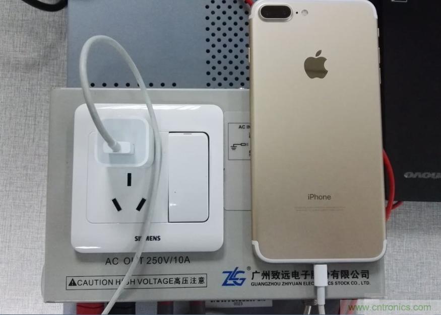 &ldquo;瘋7&rdquo;手機(jī)充電實(shí)測(cè)：為何沿用傳統(tǒng)充電模式？