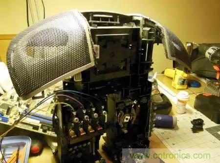 廢舊收音機(jī)如何變身成酷炫機(jī)器人？