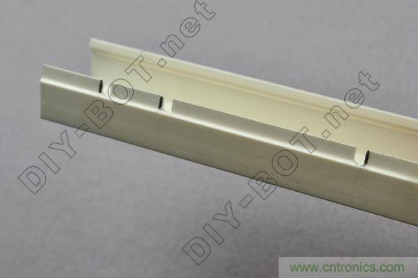 買不起就自己DIY一個(gè)四驅(qū)車&ldquo;速行者&rdquo;