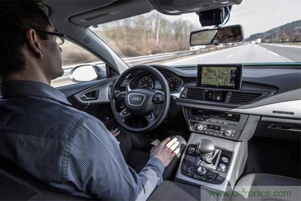 親測：從ADAS到自動駕駛，不同品牌上路表現(xiàn)對比