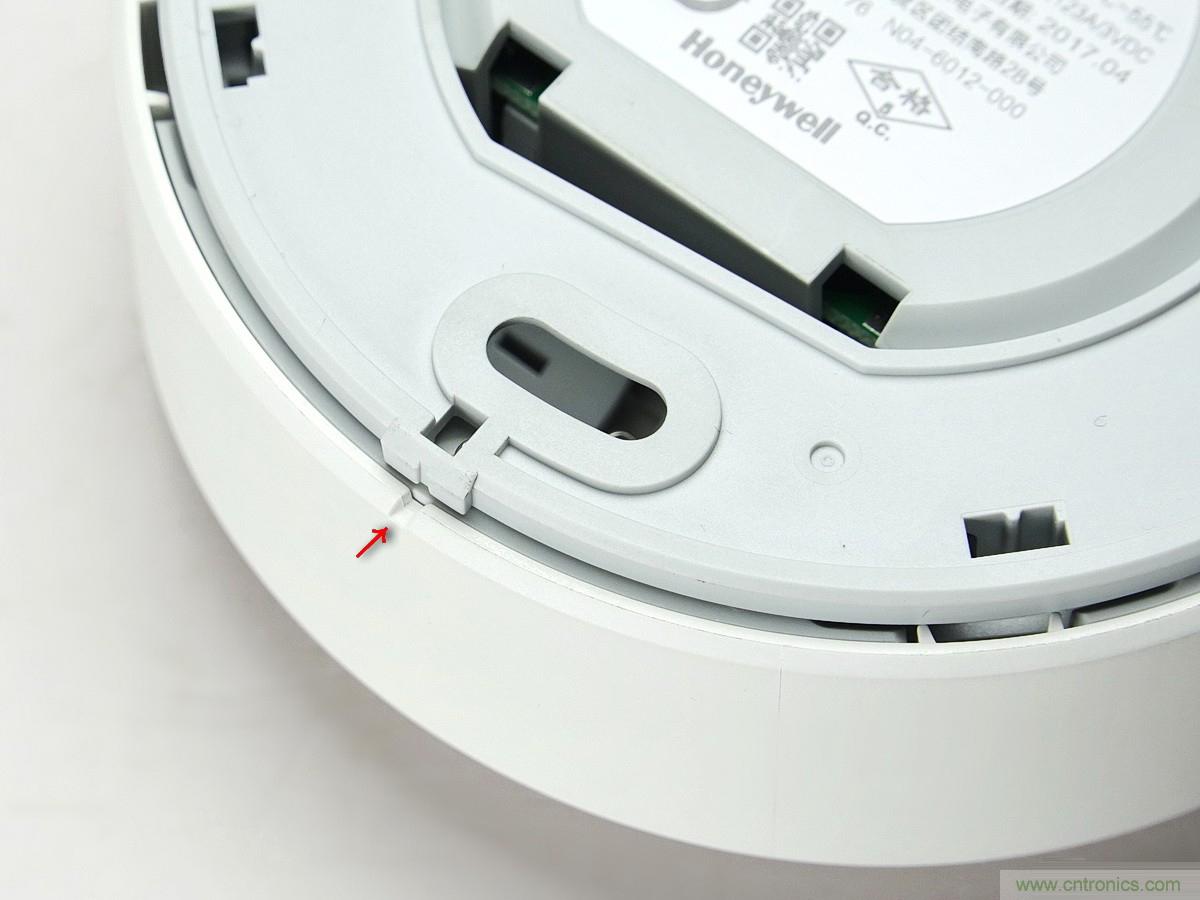 小米煙霧報警器拆解：一顆電池可用五年是如何做到的？