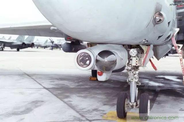 紅外傳感器工作原理、種類、特點以及應(yīng)用詳解