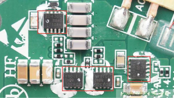 拆解華為保時捷設(shè)計快充無線充電器：憑啥能賣699？
