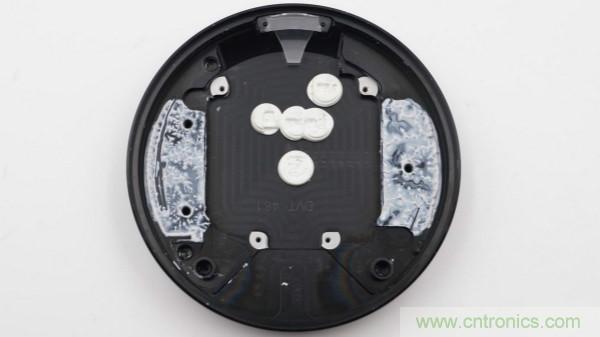 拆解華為保時捷設(shè)計快充無線充電器：憑啥能賣699？