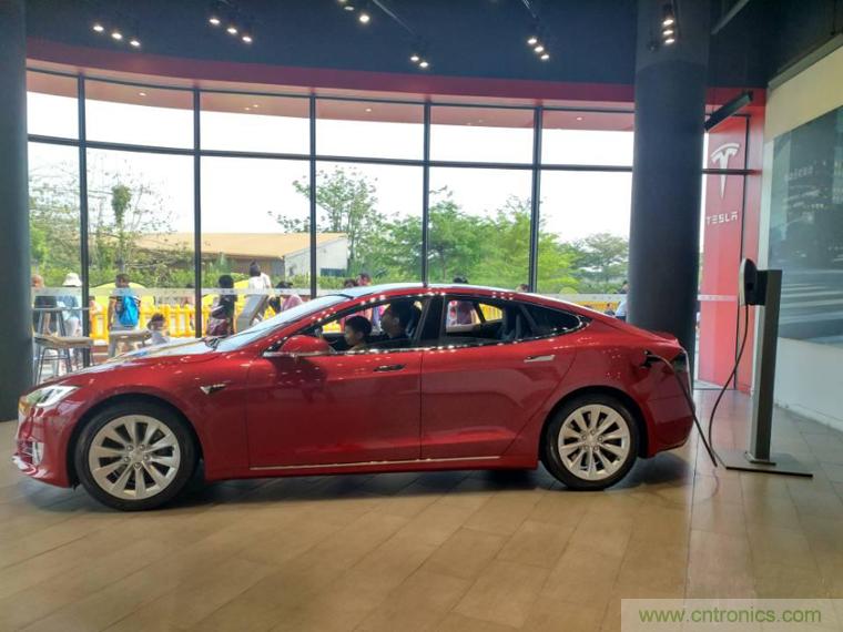 特斯拉一季度交付報(bào)告出爐，產(chǎn)能危機(jī)變需求危機(jī)？