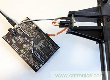 通過(guò)應(yīng)力和應(yīng)變管理，實(shí)現(xiàn)出色的高精度傾斜/角度檢測(cè)性能