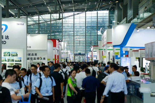 碼”?。∥逶隆靶尽睓C不容錯過！