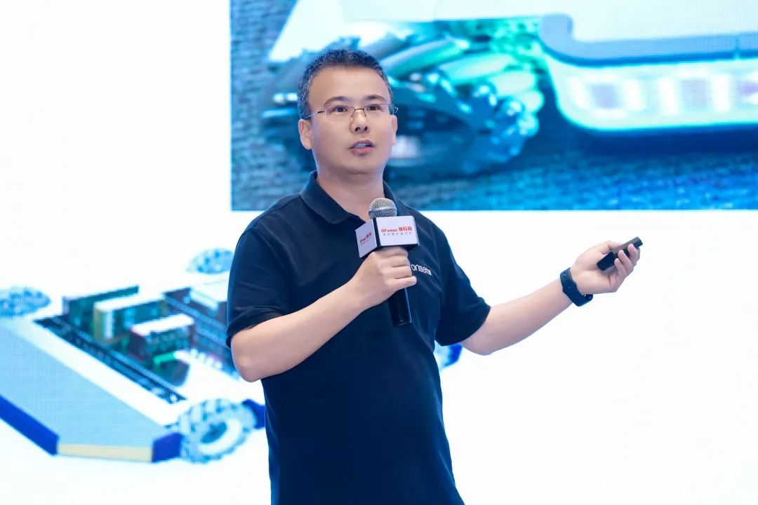 大咖齊聚，智啟新篇 | OFweek 2025（第十四屆）中國機(jī)器人產(chǎn)業(yè)大會(huì)圓滿收官！