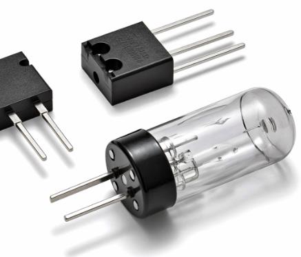 從選型到應(yīng)用：熔斷電阻器的全場景解析